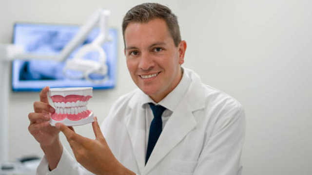 Hoe verloopt de behandeling glazuur-microabrasie?